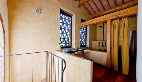 Large Two-Bedroom Apartment