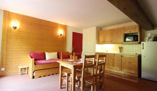 Apartment (4 Adults)