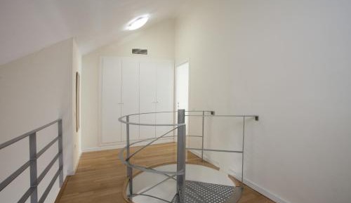 Duplex Apartment with Balcony (6 Adults)