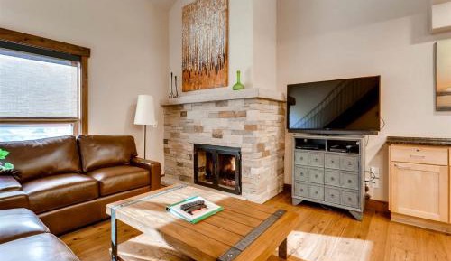 One-Bedroom Lodge