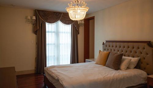 Presidential Suite