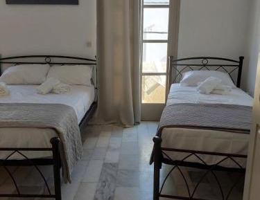 Basic Triple Room