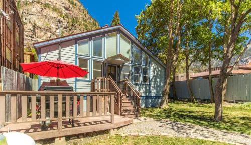 Two-Bedroom Holiday Home