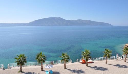 Superior Family Suite with  Balcony and Sea View
