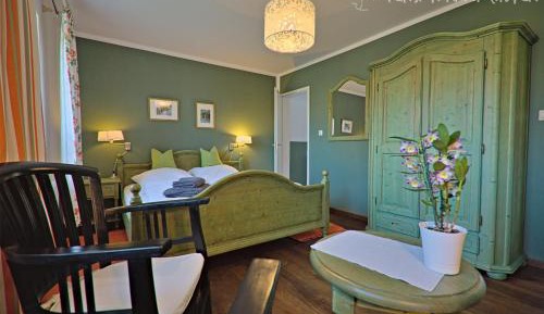 Double Room - Garden View
