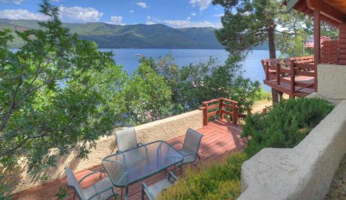 One-Bedroom Holiday Home