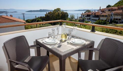 Double or Twin Room with Sea View