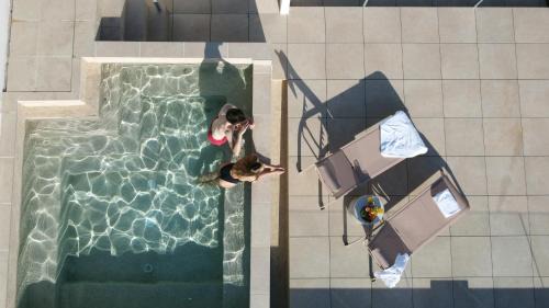 Double room with terrace and private pool