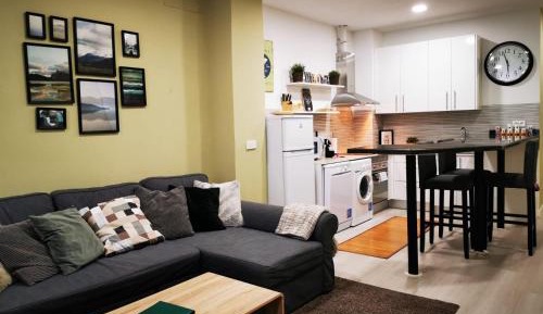 One-Bedroom Apartment