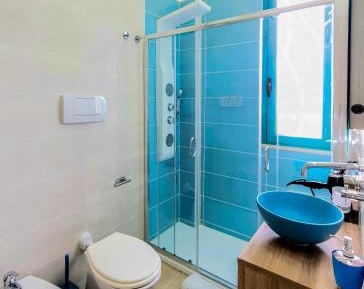 Twin Room with Private Bathroom