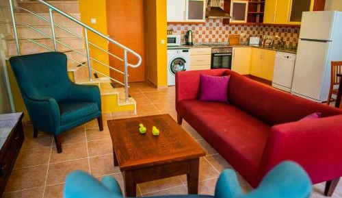 Duplex Apartment (6 Adults)