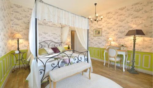 One-Bedroom Suite