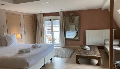 Suite with Balcony