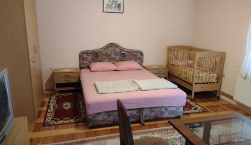 Large Twin Room