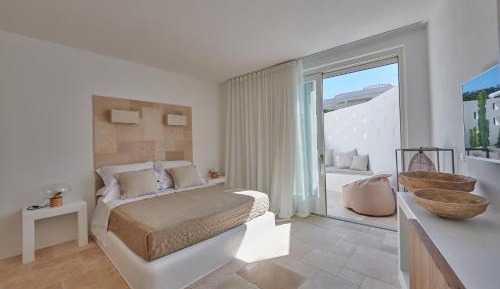 Junior Suite with Private Pool