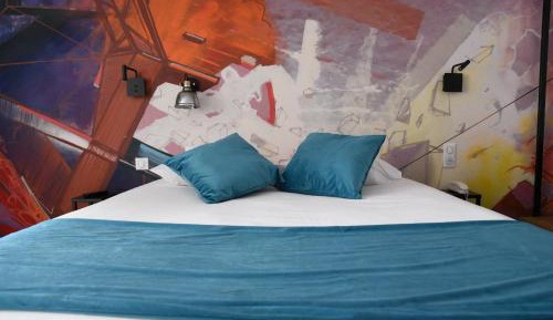 Triple Room - 1 Double & 1 Single Beds