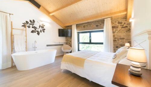Double Room with Spa Bath
