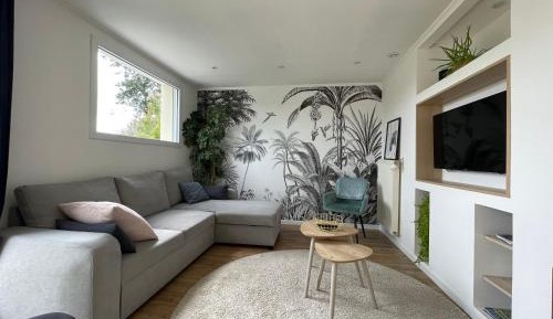 Apartment with Terrace