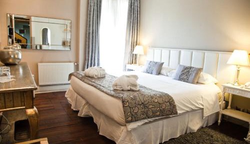 Double Room with Private External Bathroom