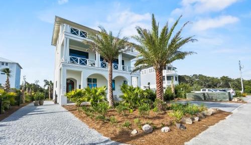 Seven-Bedroom House
