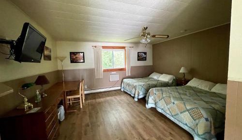Queen Room with Two Queen Beds