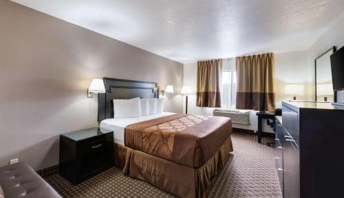 King Room - Non-Smoking