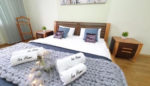Two-bedroom apartment - 13 Kreshchatyk str.
