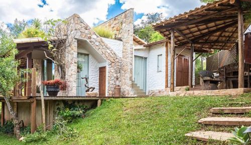 Villa with Garden View