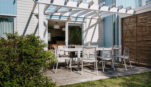 Three-Bedroom Duplex House with Terrace (7 people)