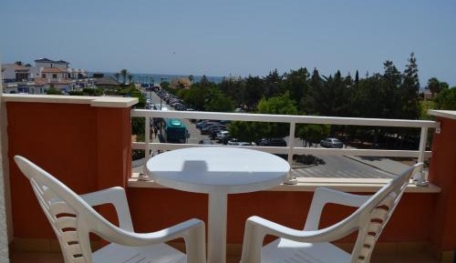 Family Room with Sea View (2 Adults + 2 Children)