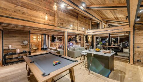 Superior Chalet