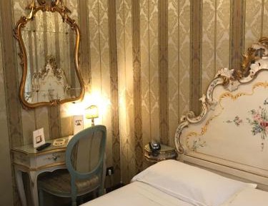 Classic Triple Room