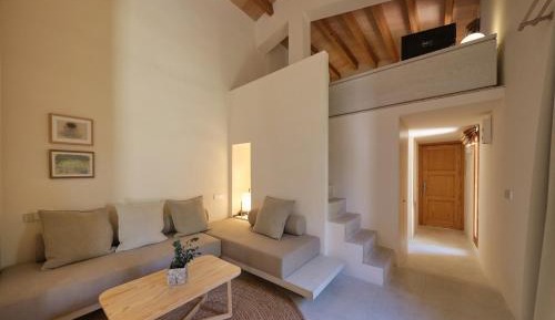 Junior Suite (2 Adults)