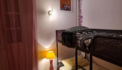Bunk Bed in Mixed Dormitory Room