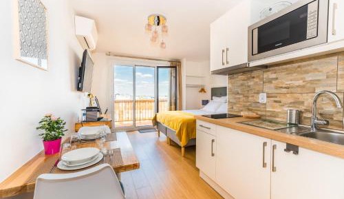 Apartment with Balcony