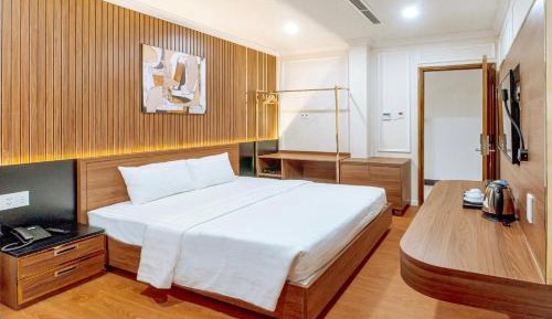 Deluxe Double Room with Balcony