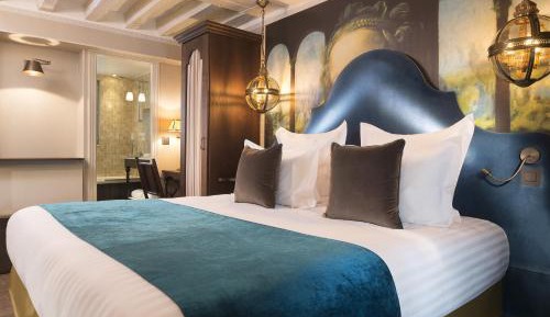 Deluxe Room with spa access