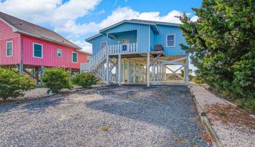 Four bedroom holiday home 