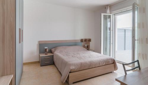 Apartment with Balcony