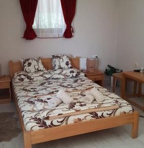 Deluxe Double Room with Extra Bed