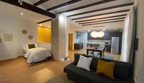 Loft (2-4 Adults)