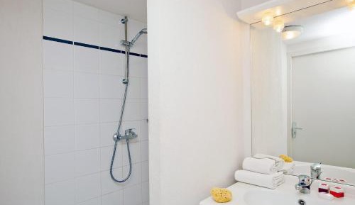 1-Bedroom Apartment