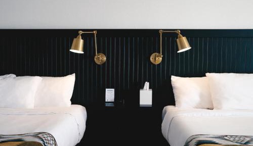 Standard Queen Room