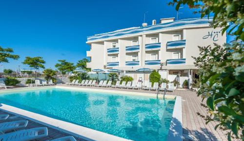 Double or Twin Room with Pool View