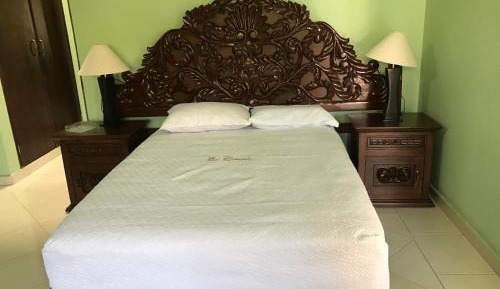 Queen Room