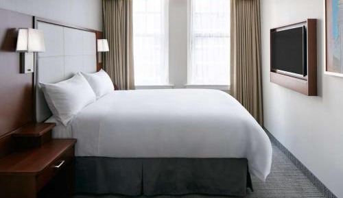 One-Room Suite with Kitchenette