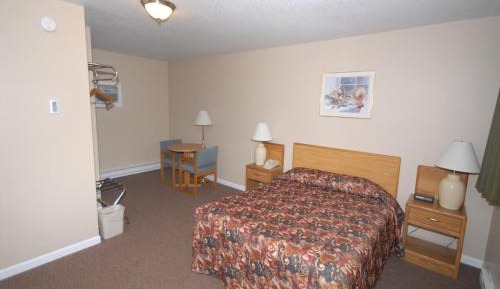Queen Room