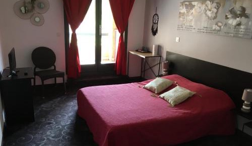 Double Room with Pool View