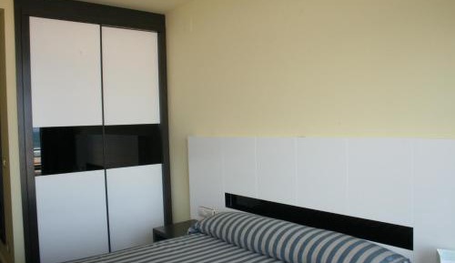 Single Room with Mountain View