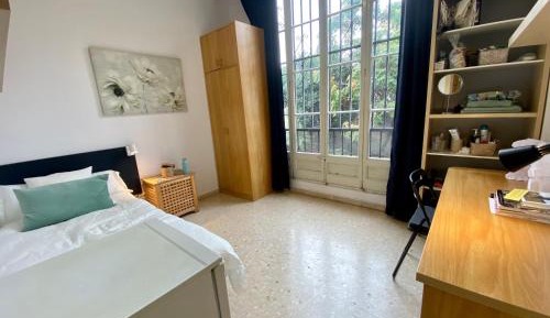Large Single Room